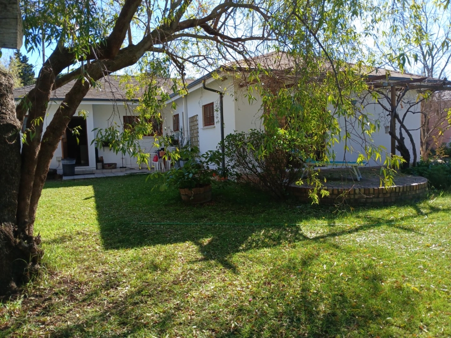 3 Bedroom Property for Sale in Roundhay Western Cape